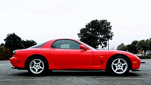 1994 RX-7 in New Zealand-hcmckzg.jpg