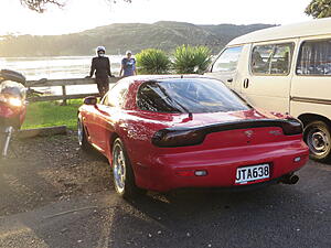 1994 RX-7 in New Zealand-rrb6kiz.jpg