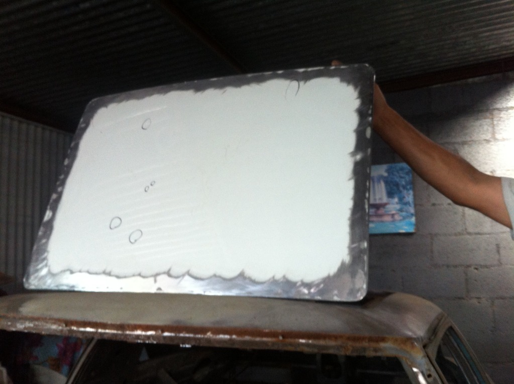 Name: Sunroofafter_zps7d2069b6.jpg
Views: 1467
Size: 137.4 KB