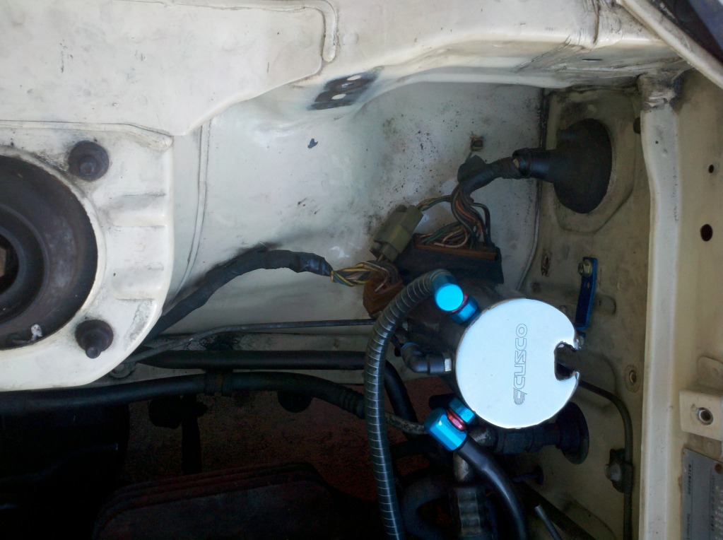 Name:  2012-09-15_17-33-20_996.jpg
Views: 216
Size:  176.6 KB