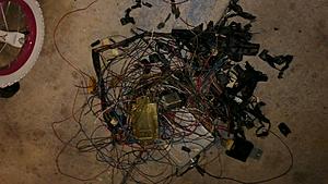 '85 GSL Restomod with Fuel Injection and 6-Speed-wires4.jpg