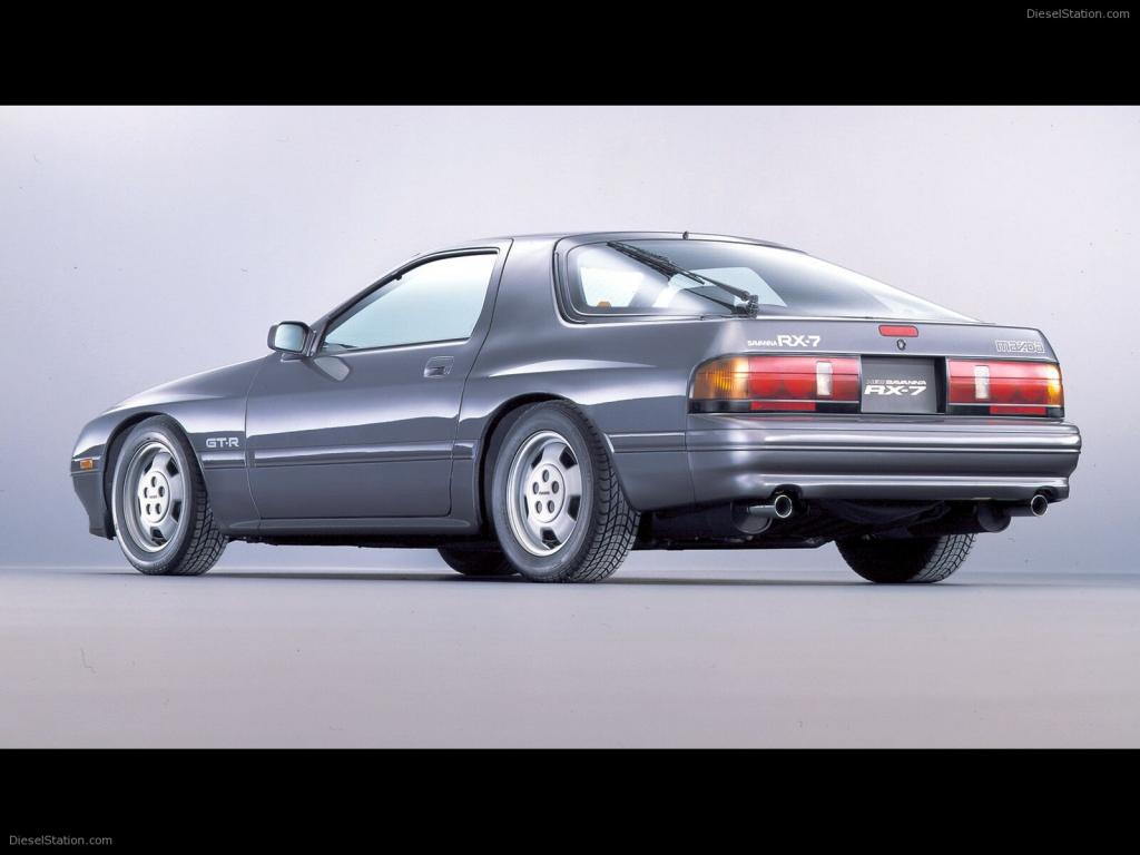 Name: Mazda-RX7FC-008.jpg
Views: 359
Size: 57.7 KB