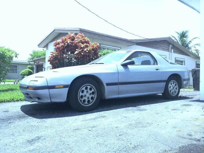 1988 Mazda RX-7 Front Top Only No Rainguards