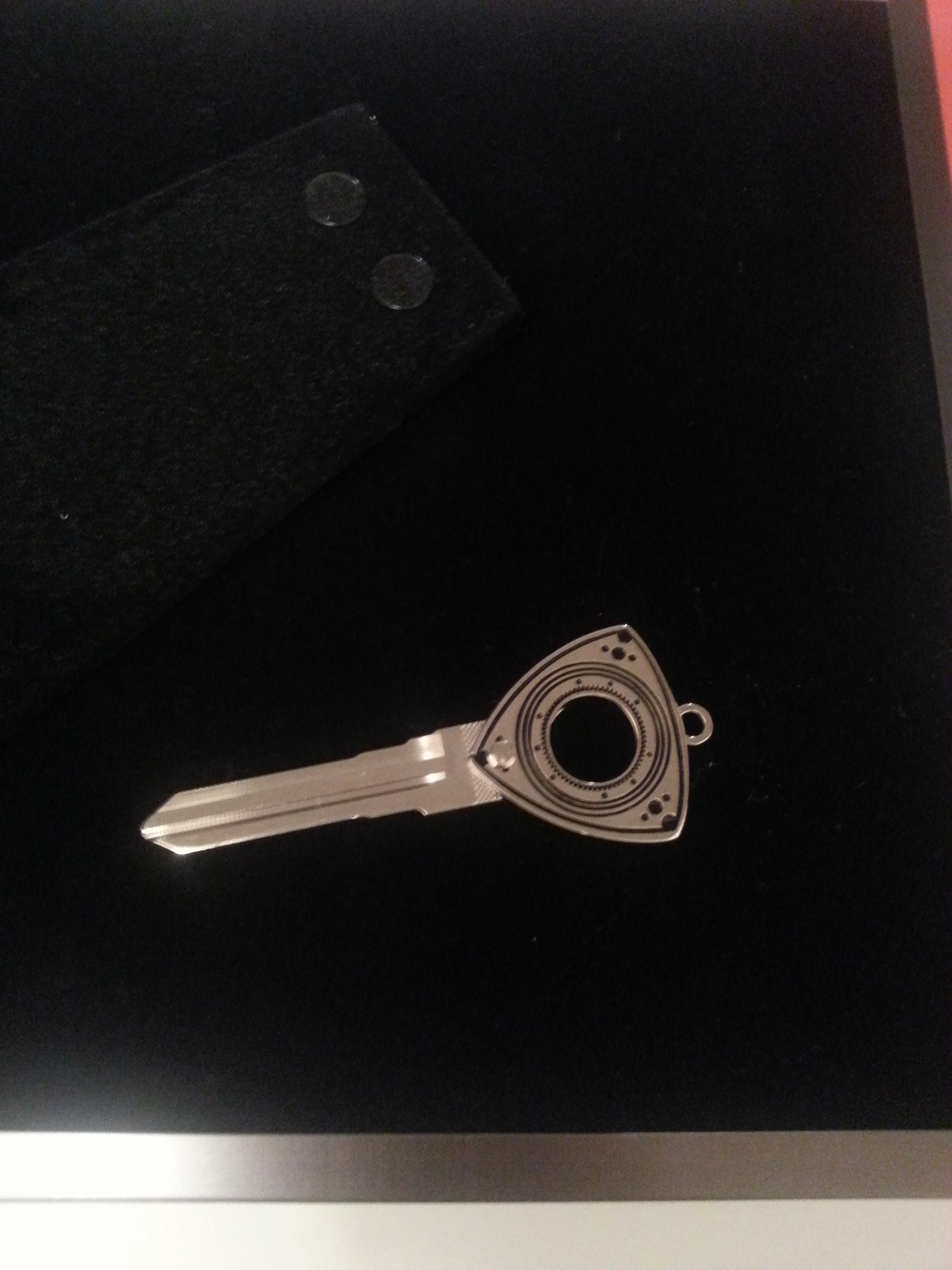 Name:  key.jpg
Views: 113
Size:  844.9 KB