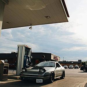 Cuzzynz 86 Gxl-fuelingup.jpg