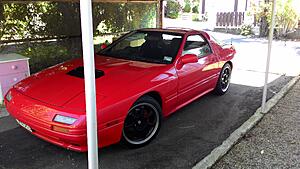 Keeping her looking mint - S4 T2-11pjapq.jpg