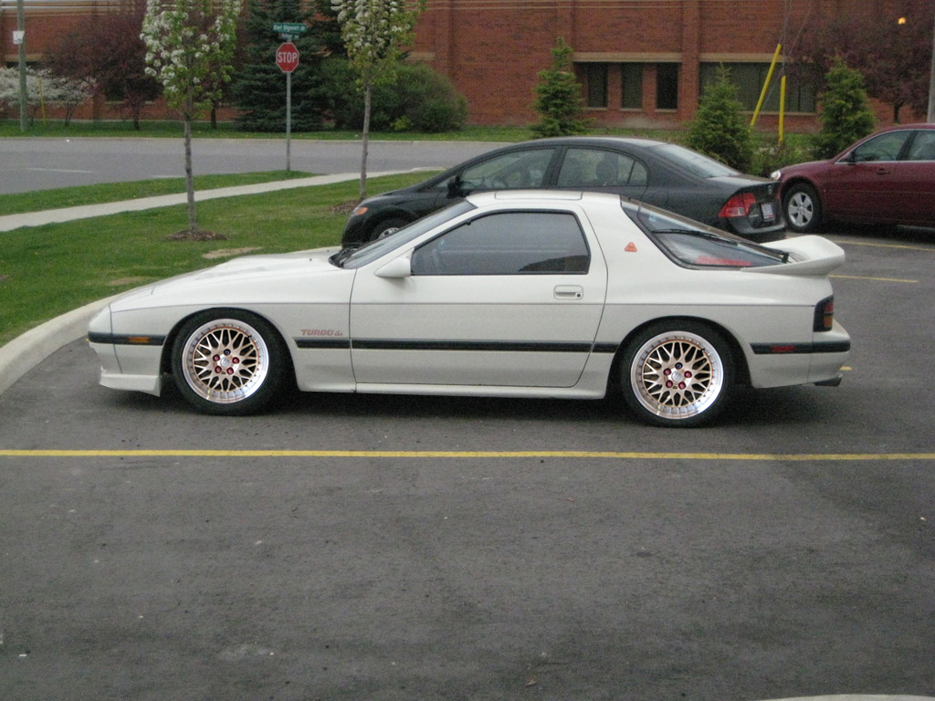 Name:  RX-7VolkGTU_zps2841acb8.jpg
Views: 114
Size:  510.6 KB
