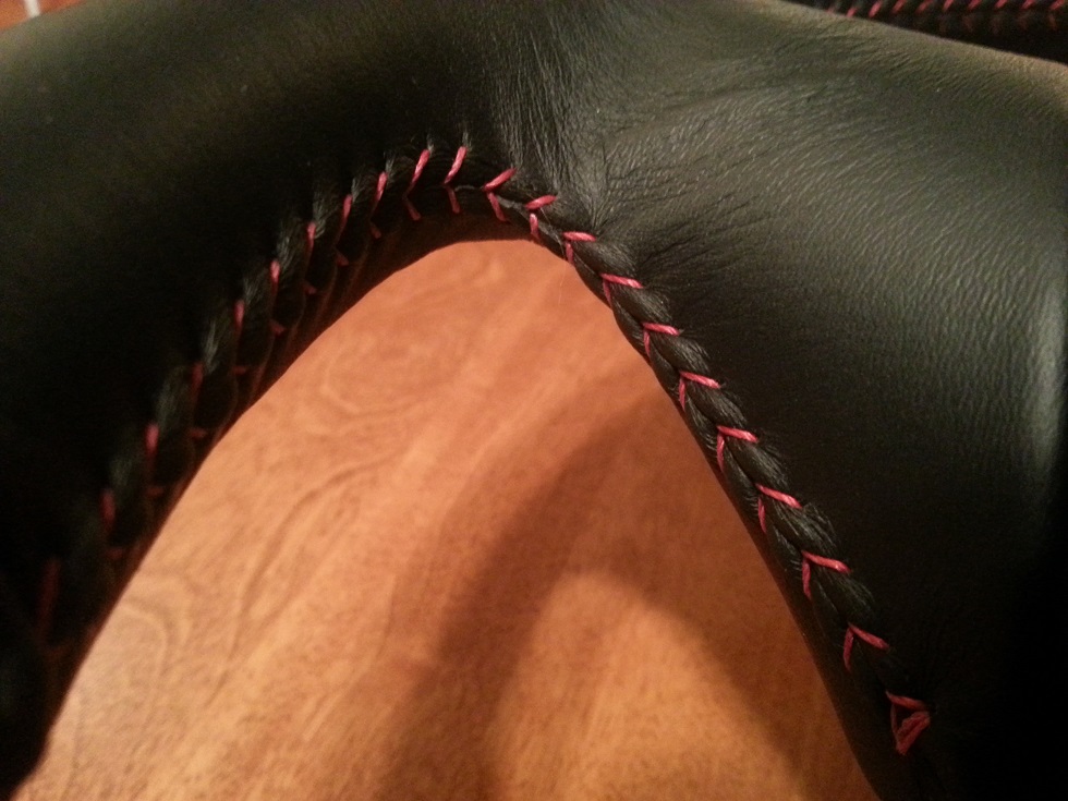 Name: LeatherFeb20131_zpsea2217a2.jpg
Views: 480
Size: 195.1 KB