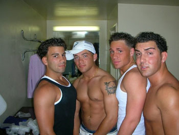 Name: 4guidos_zps4b8544b3.jpg
Views: 1019
Size: 20.5 KB