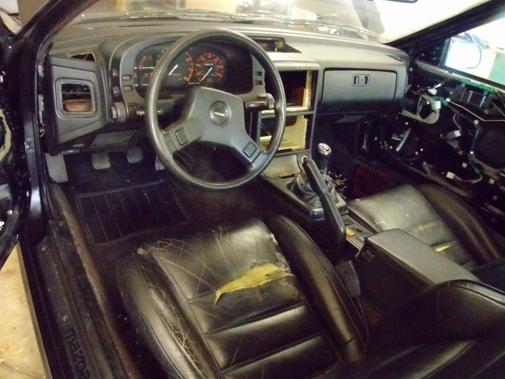 Name:  interior-front.jpg
Views: 26
Size:  266.2 KB