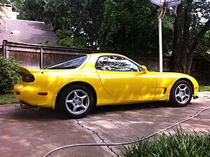 New RX7 owner! 1993 RX7 R1 CYM-2adnn.jpg