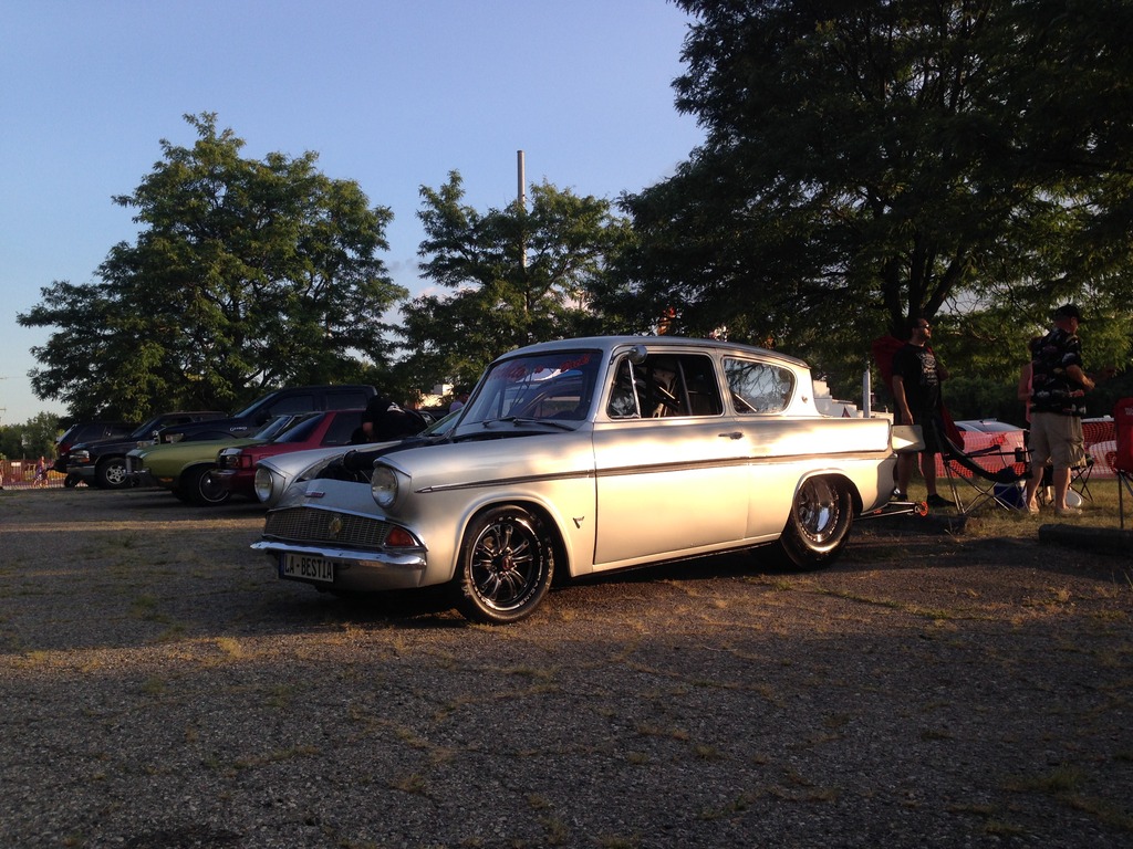 Name: IMG_0753_zpsygy6jgtr.jpg
Views: 51
Size: 291.1 KB
