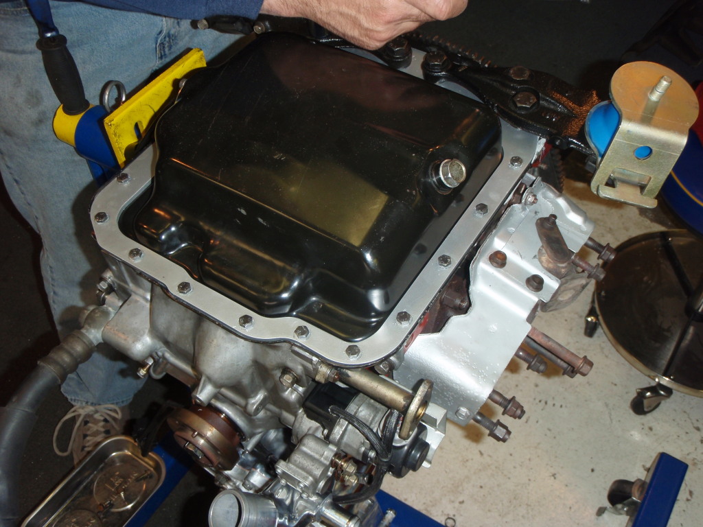 Name:  Engineonstand2_zpsef12387f.jpg
Views: 27
Size:  207.2 KB