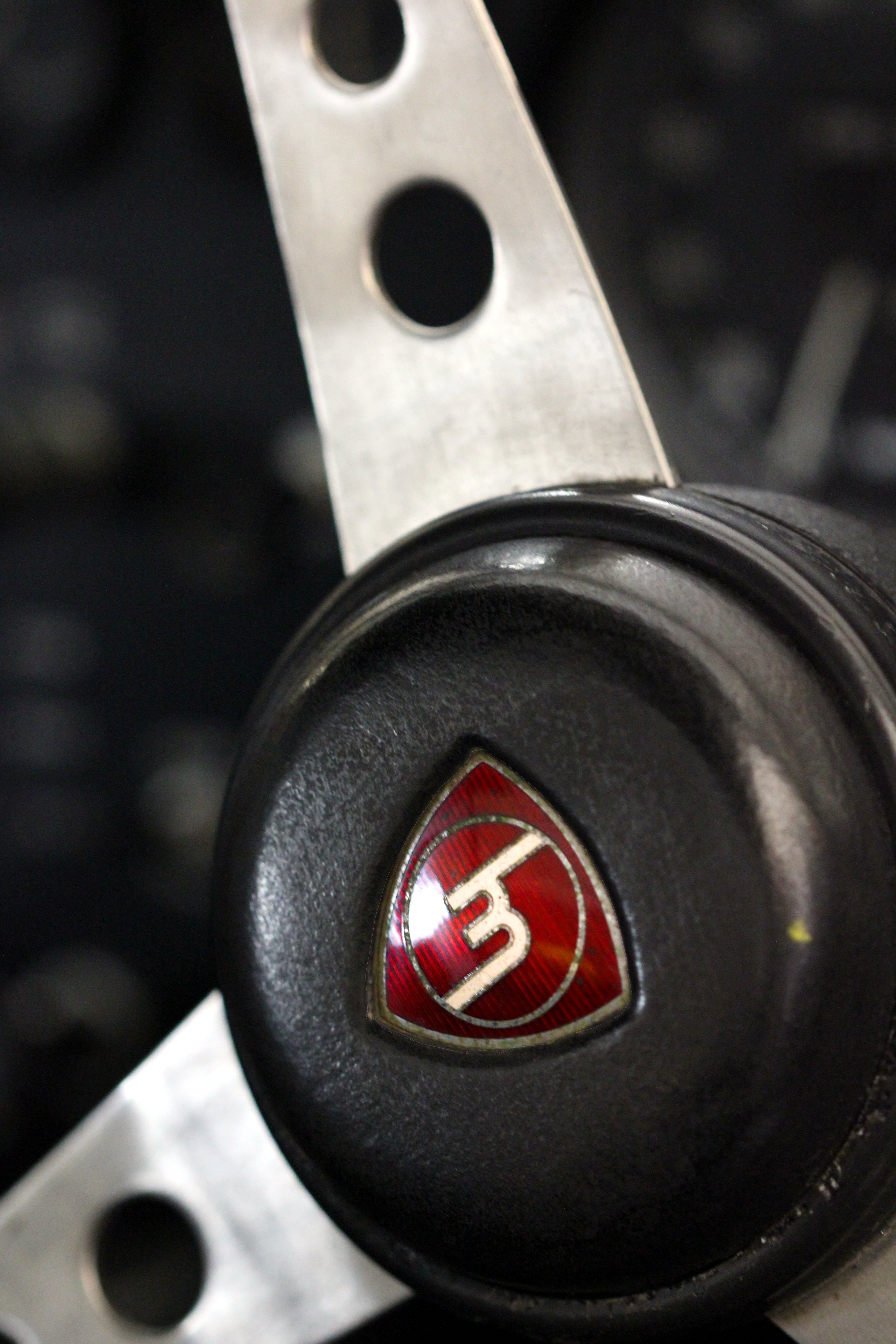 Name: Steering%20wheel%20badge_zpsyj6rj3yw.jpg
Views: 209
Size: 2.03 MB