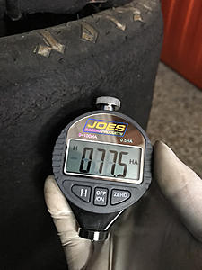 Slick tire hardness by tire durometer-photo449.jpg
