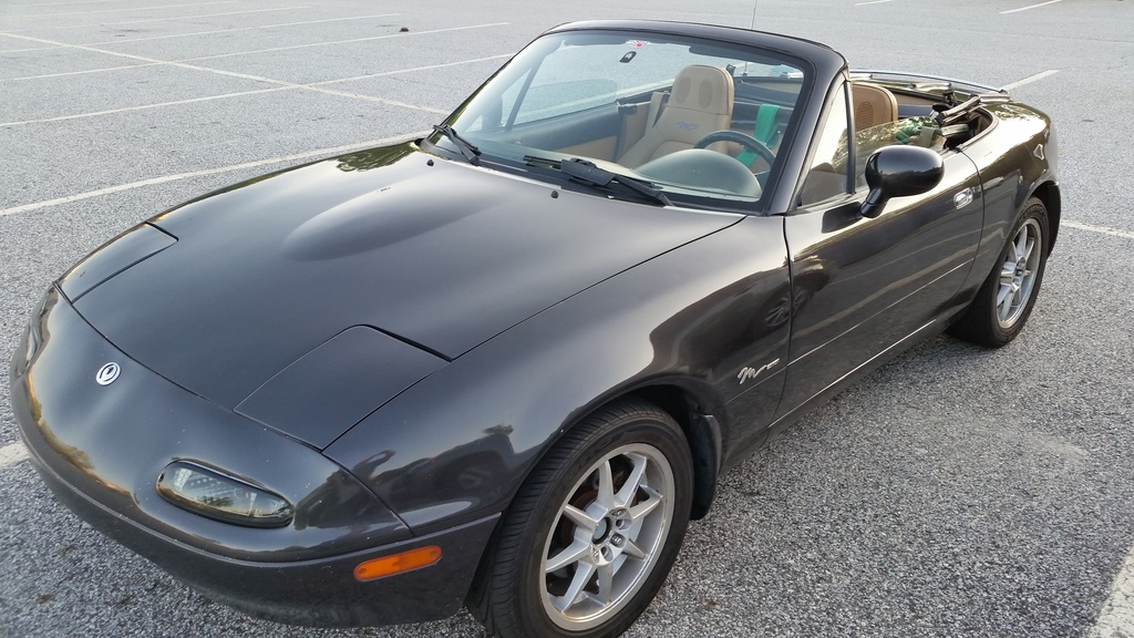 Name:  blackmiata_zpse3sukcno.jpg
Views: 151
Size:  291.7 KB