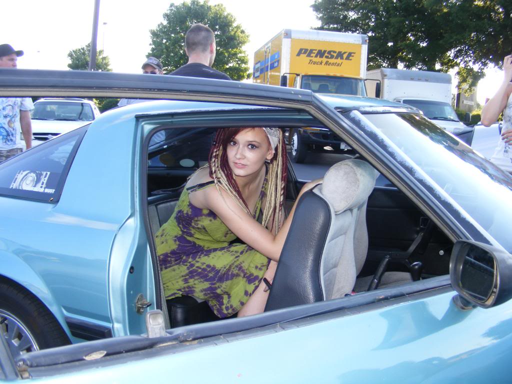 Name:  Junosbackseat2.jpg
Views: 94
Size:  116.3 KB