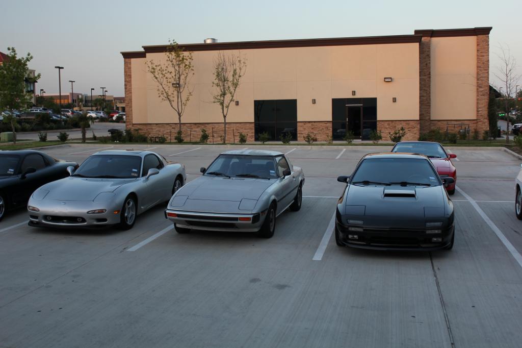 Name: Rx7MeetJuly2014004.jpg
Views: 47
Size: 70.7 KB