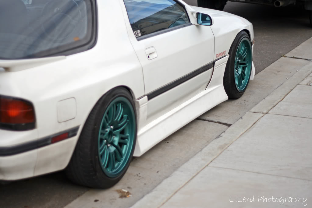 Name: 3509721158_a7b9e5012d_b.jpg
Views: 291
Size: 74.3 KB