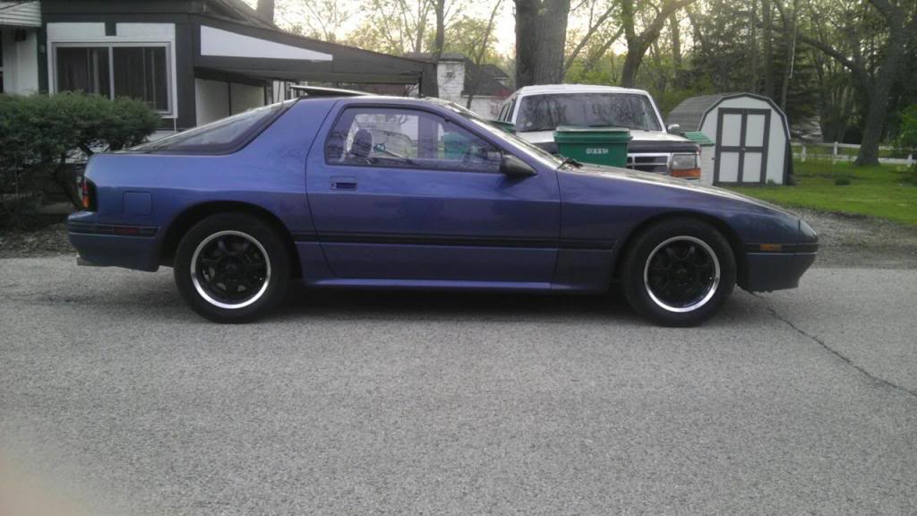 Name:  rx7sidepic_zpsc0a97a2e.jpg
Views: 6129
Size:  78.6 KB