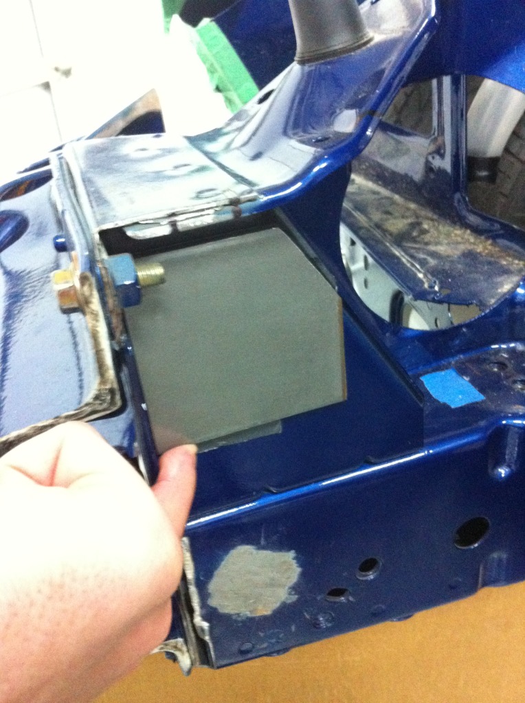 Name: crossbarplate.jpg
Views: 401
Size: 217.1 KB